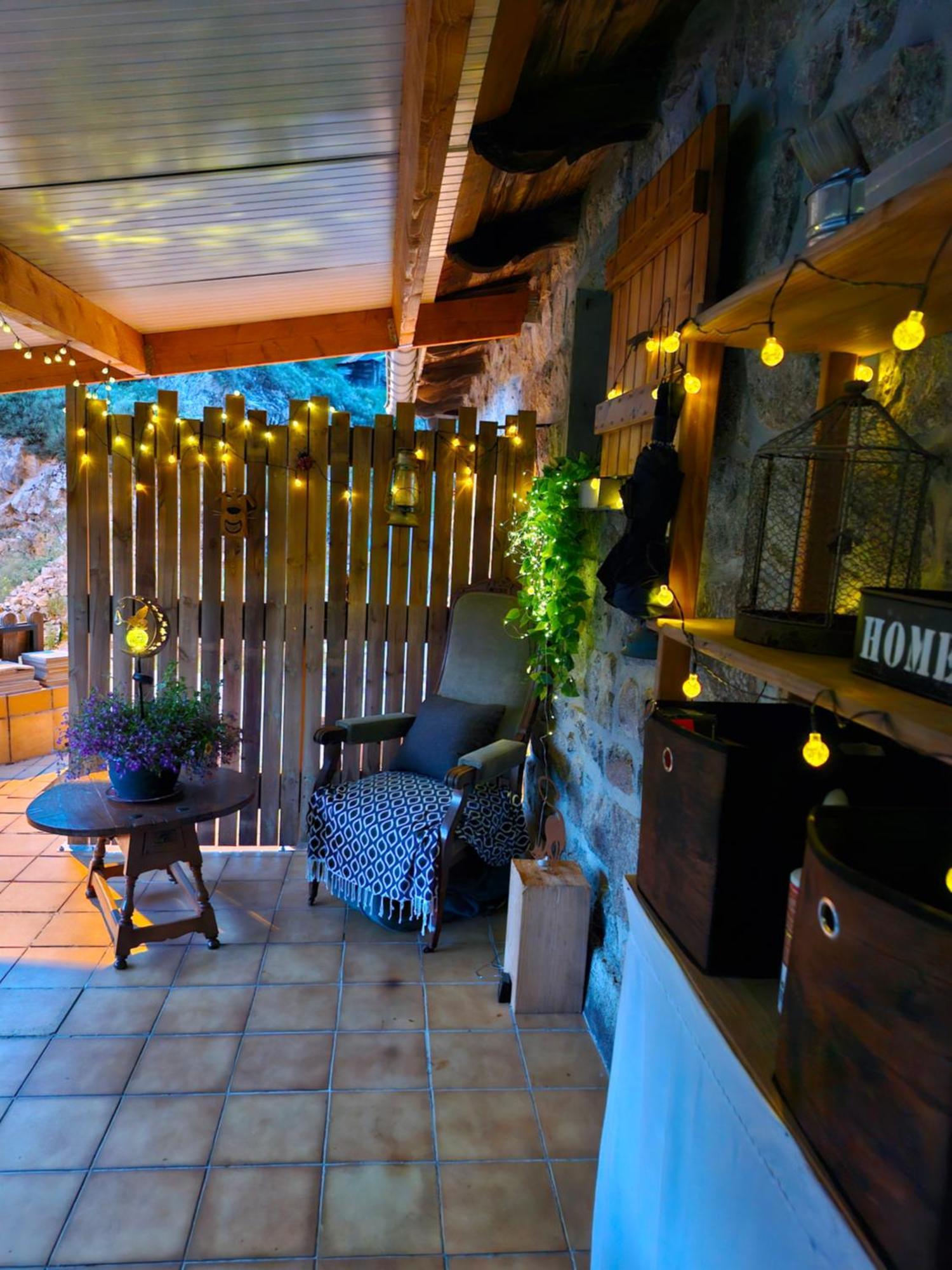 La Cabane Des Lucioles Saint-Julien-Boutieres Buitenkant foto